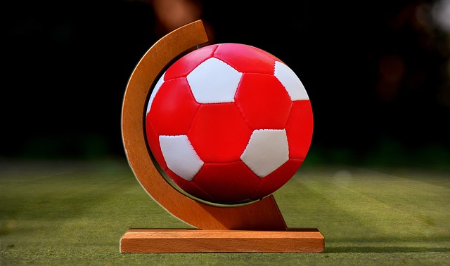 TES官方：队内打野选手Kanavi正式离队