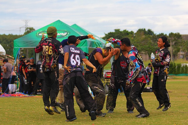 更是对阳光 更是对阳光